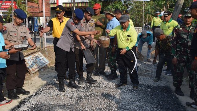 BHAKTI SOSIAL TERPADU DESA MOJOREJO KECAMATAN KEBONSARI