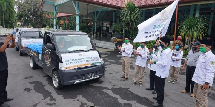 Bupati dan Ketua Baznas Kabupaten Madiun Berangkatkan Pentasyarufan Zakat Fitrah