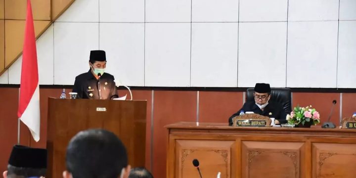 Bupati Madiun Sampaikan Nota Penjelasan tentang 2 Raperda kepada DPRD Kabupaten Madiun