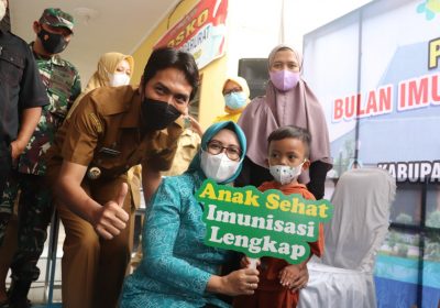 Bupati Madiun Canangkan Bulan Imunisasi Anak Nasional