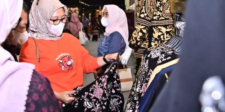 Tingkatkan Daya Saing, Para Pengrajin Kriya Kabupaten Madiun Ikuti Pameran di Jakarta