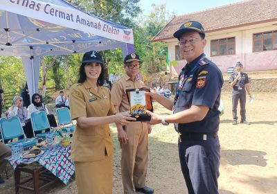 Program Kemenkeu Mengajar 9 Berlangsung di SMPN 1 Kare Madiun